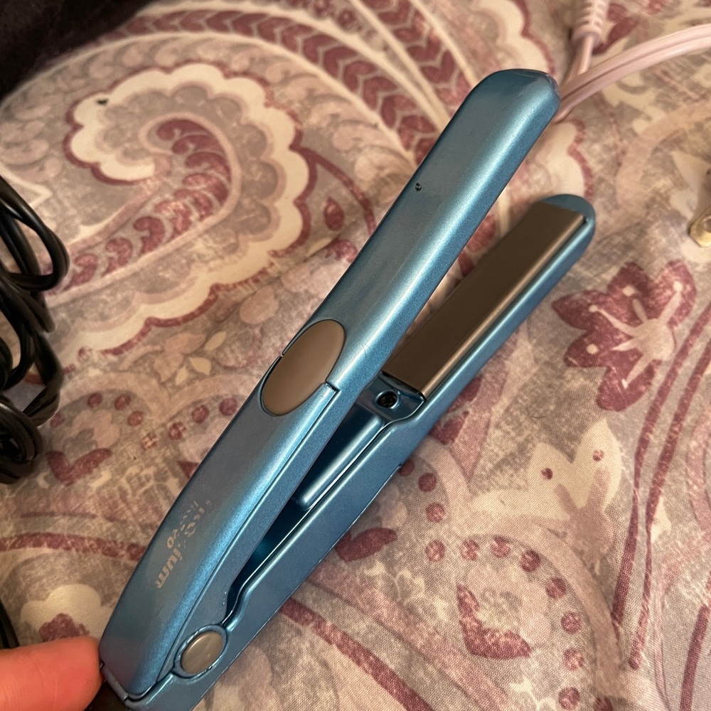 COPY - Mini Baby Bliss Flat Iron